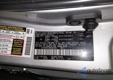 2021 Toyota Sienna Xle from USA, damaged, VIN 5TDYRKECXMS063665